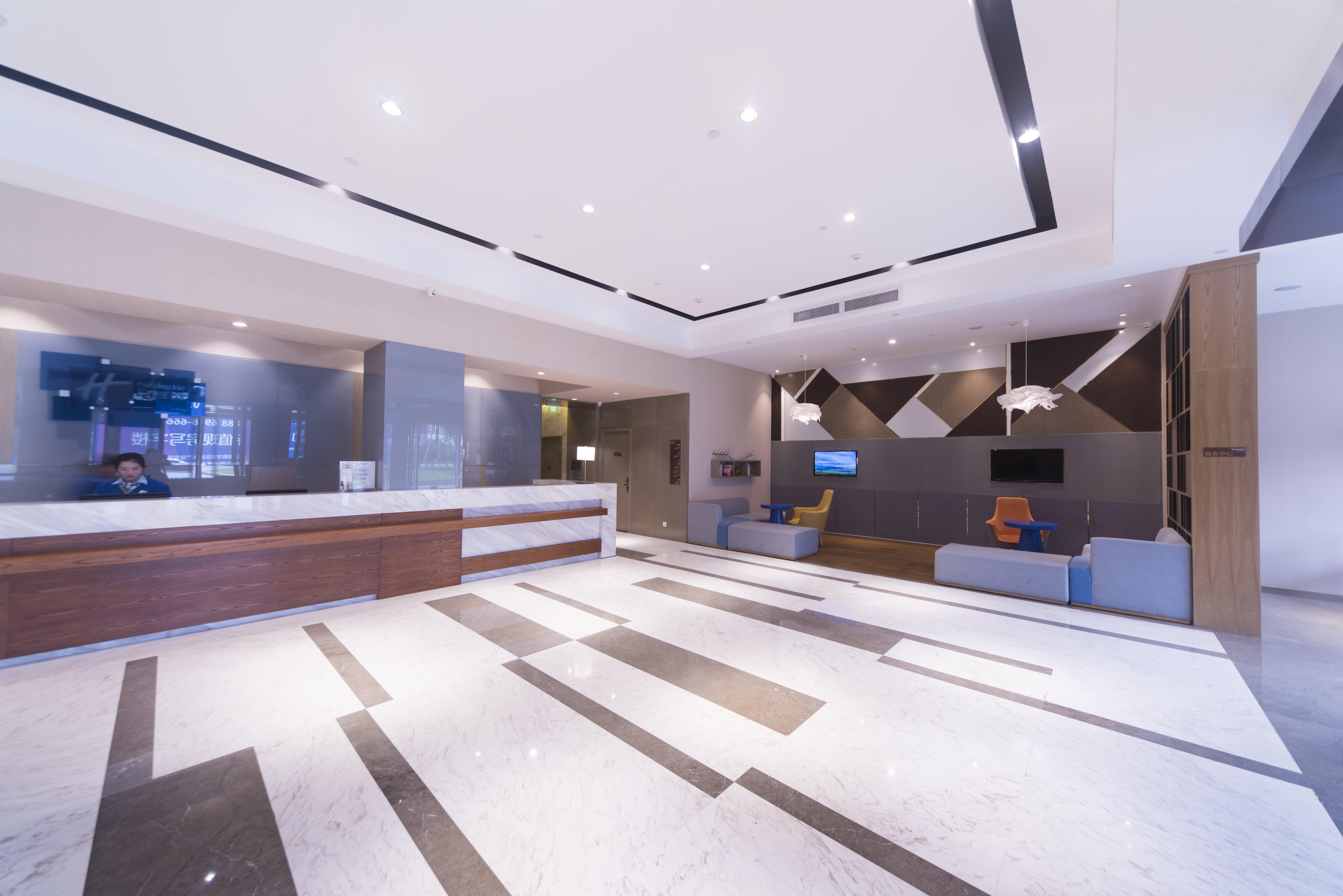 Holiday Inn Express Chengdu Jinniu By Ihg Exterior foto